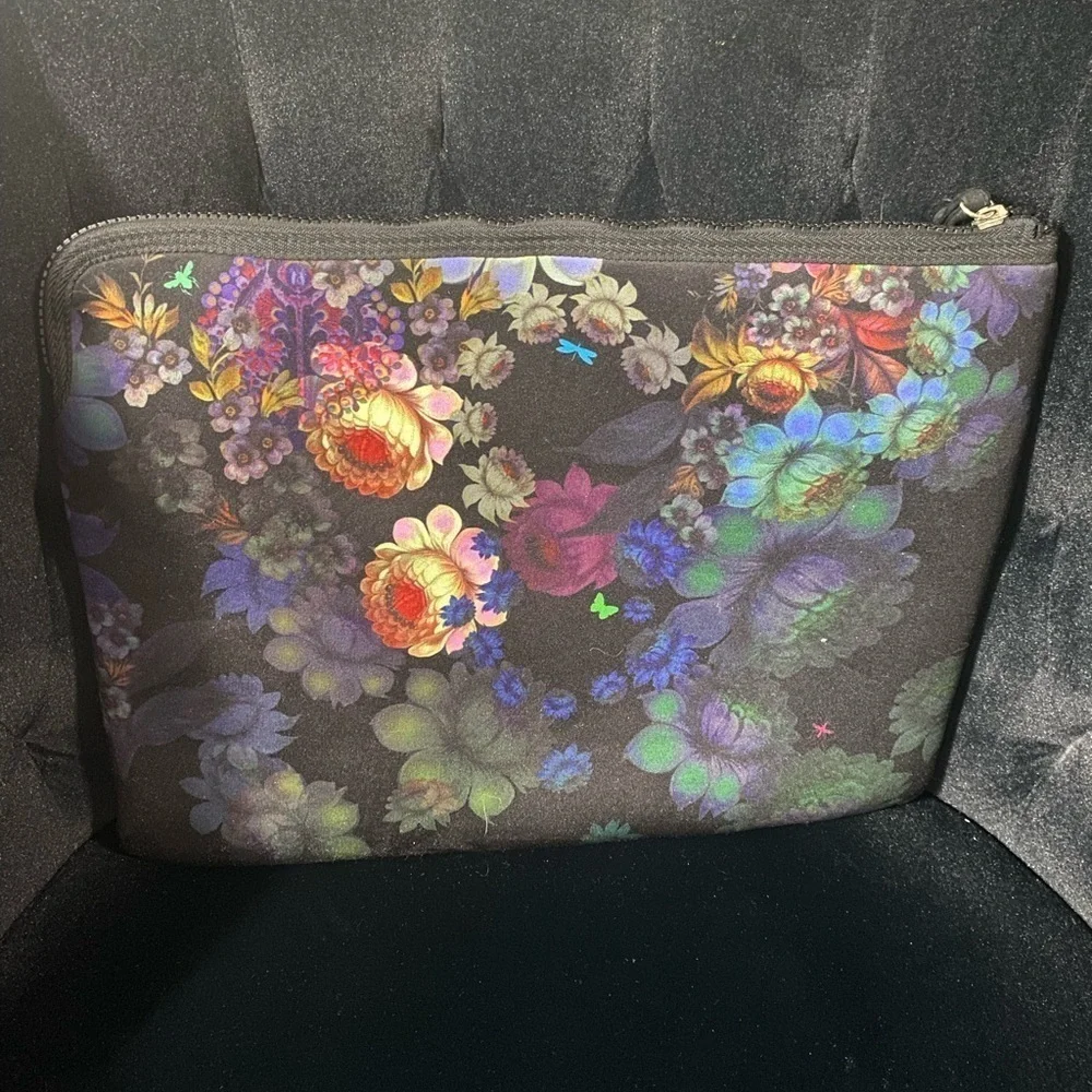 Cynthia Rowley - GO Laptop Soft Case - Picture 3 of 5